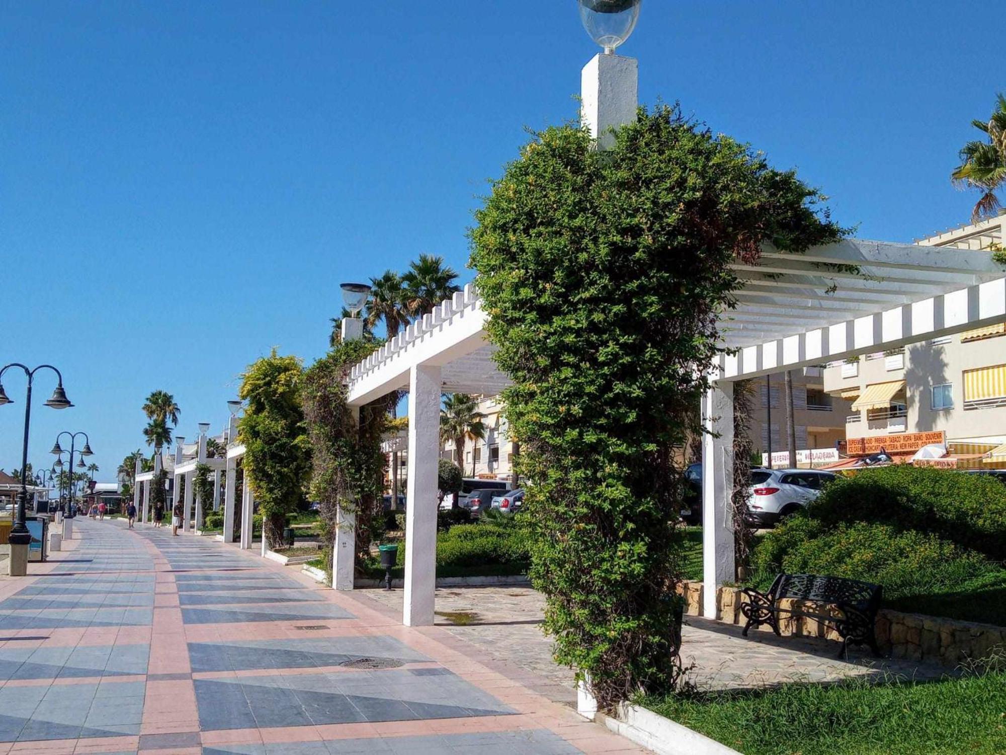 Apartamento La Carihuela A 2 Minutos De La Playa Torremolinos Exterior foto